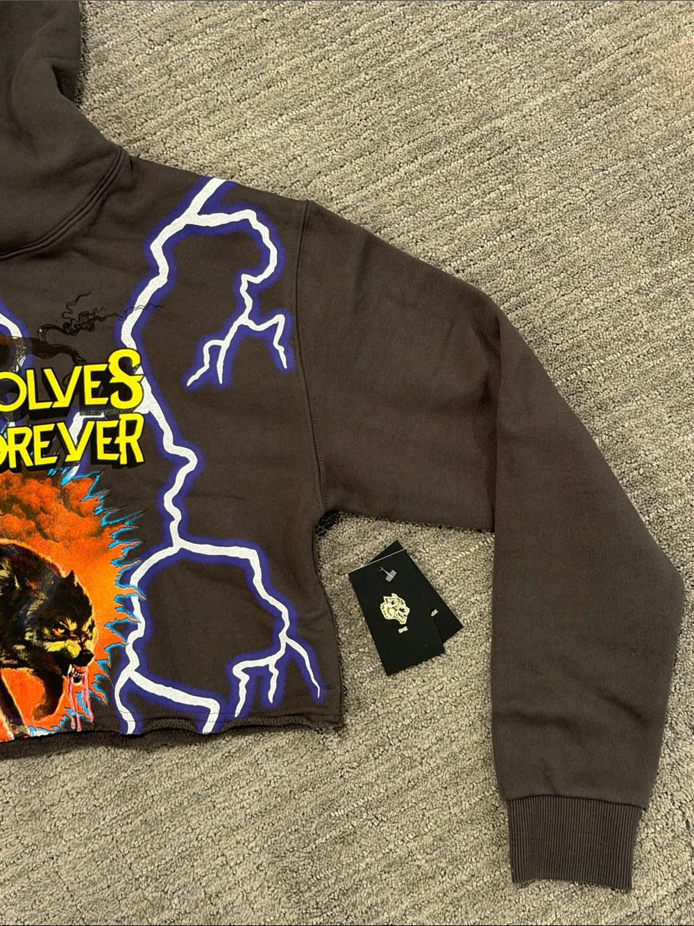 Darc Sport Cropped Wolves Forever Hoodie - Dark Gray with Purple Lightning - Picture 3 of 4